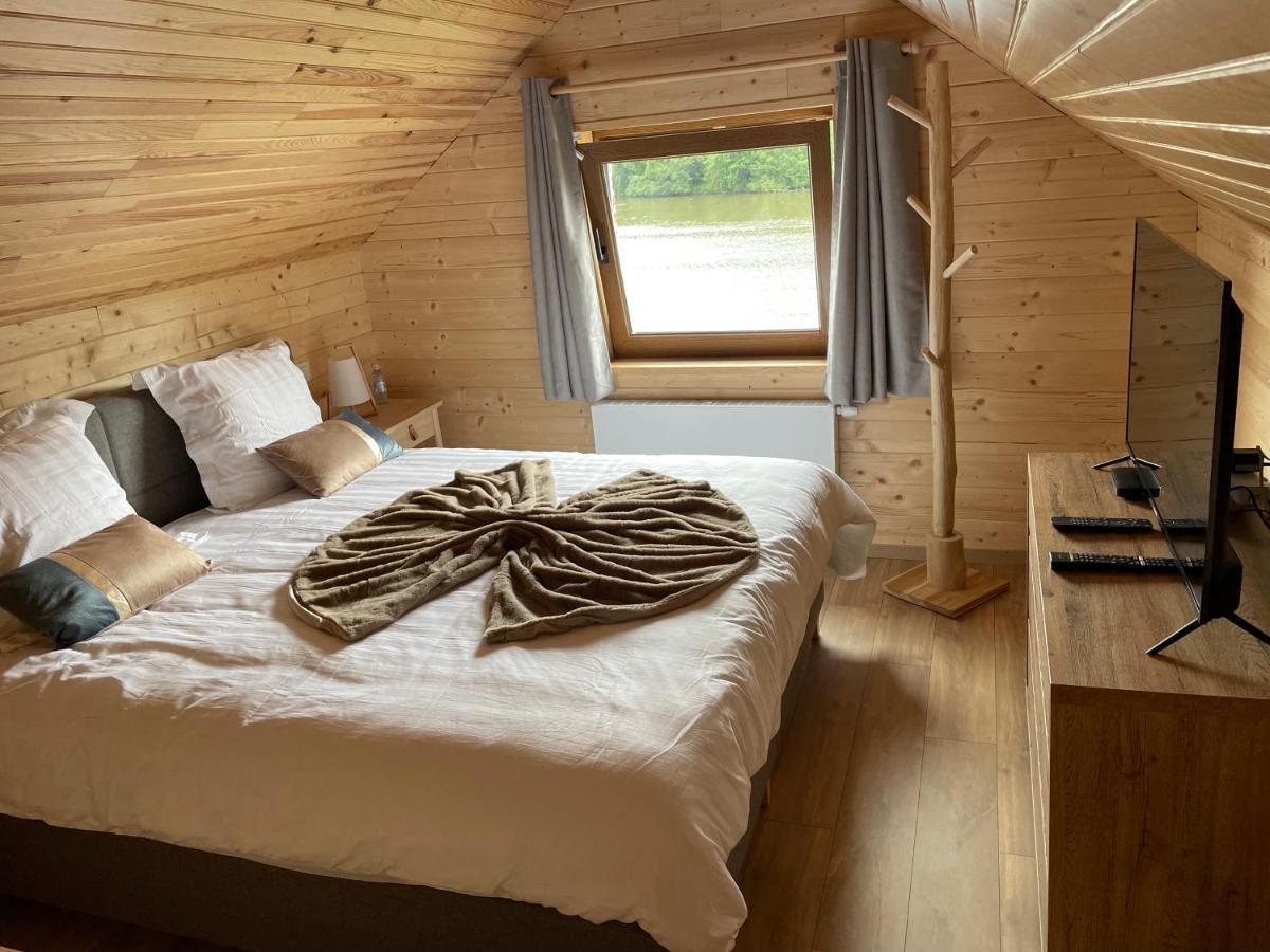 La Petite Maison Au Bord De L'Eau Hastiere-par-dela Ngoại thất bức ảnh
